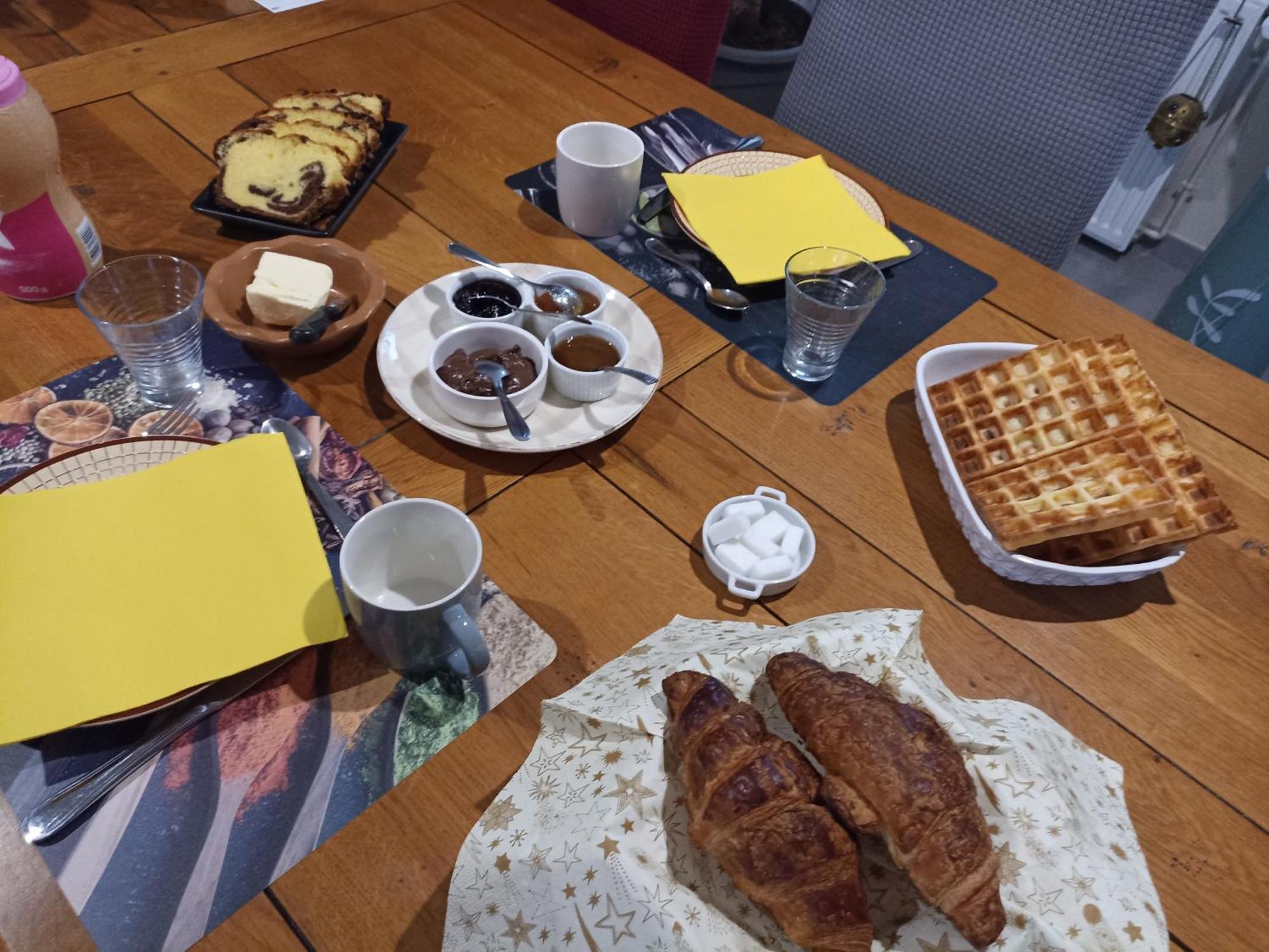 La Bruyere - B & B - Tréban Eksteriør bilde