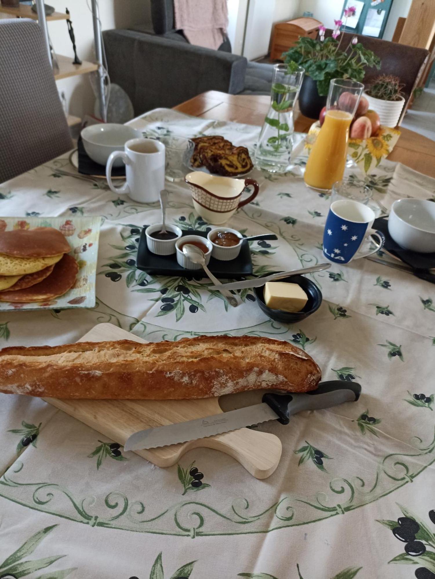 La Bruyere - B & B - Tréban Eksteriør bilde