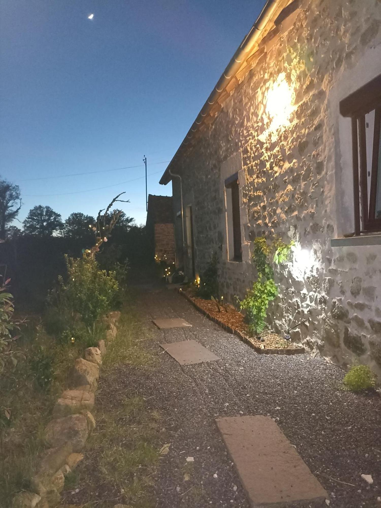 La Bruyere - B & B - Tréban Eksteriør bilde